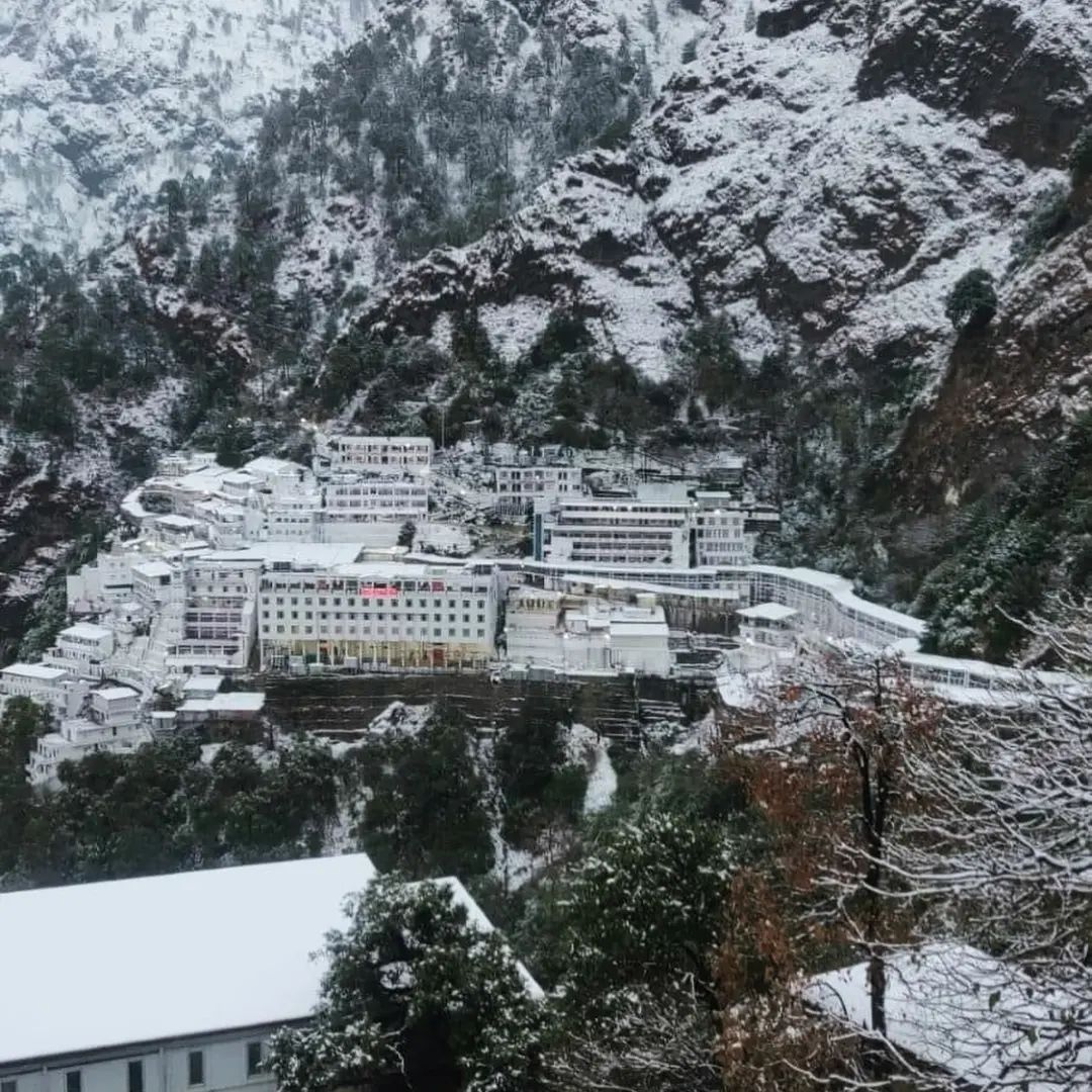historical snowfall at vaishno devi