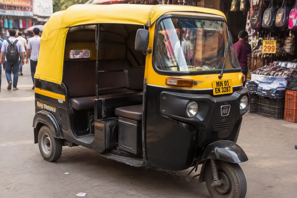 Auto rickshaw in Katra market area