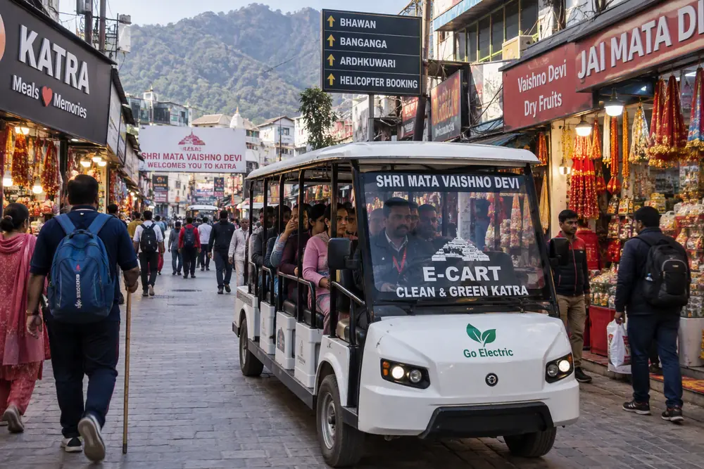 Battery e-cart for assisted transport in Katra